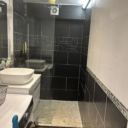 Апартаменты Chez Joselyne *