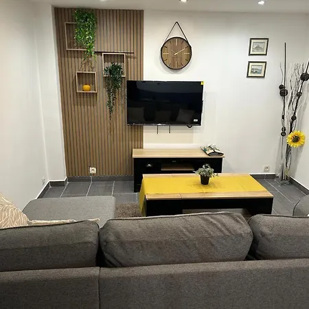 Chez Joselyne Apartment
